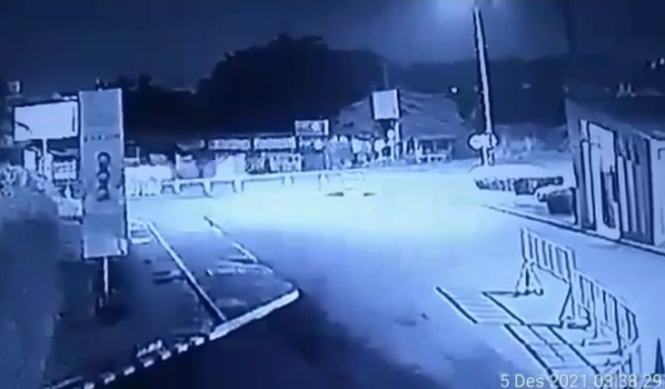 Tabrakan Maut di Jalan...