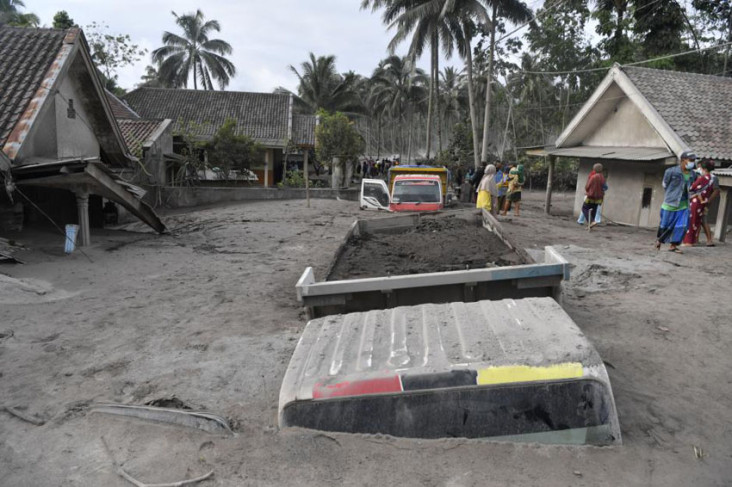 Ketika Banjir Bandang...