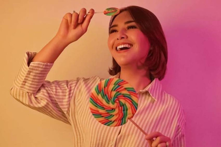 Ulang Tahun, Amanda...