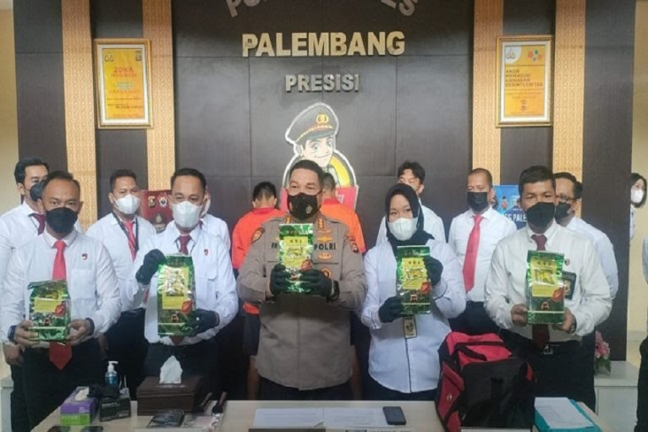 Simpan 5 Kg Sabu, Warga...
