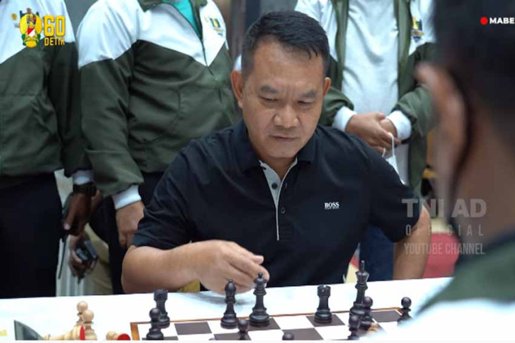 Jenderal Dudung: Catur...