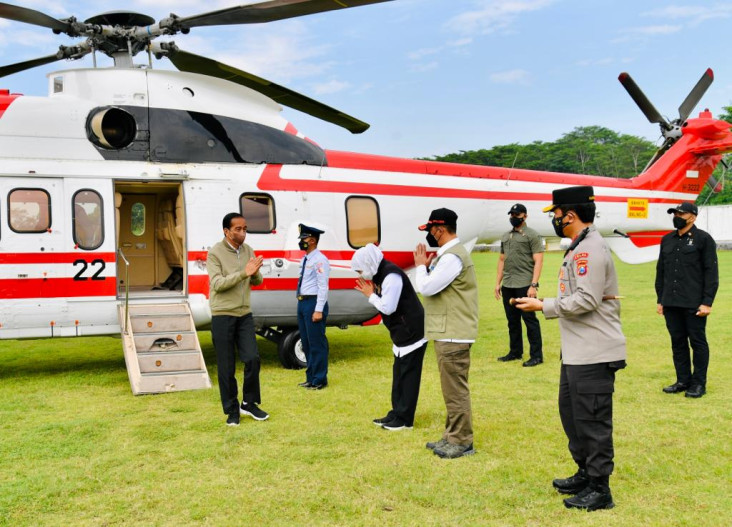 Presiden Jokowi Tiba...