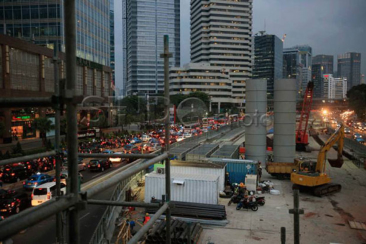 Imbas Proyek MRT Fase...