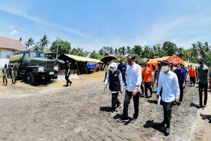 Hancur Diterjang Lahar...