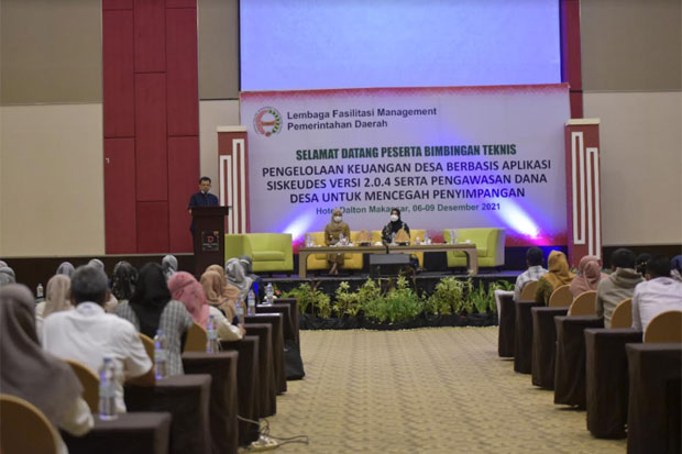 Aparat Desa di Luwu...