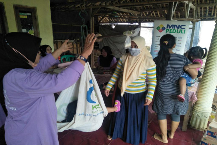 Respons Warga Bantar...