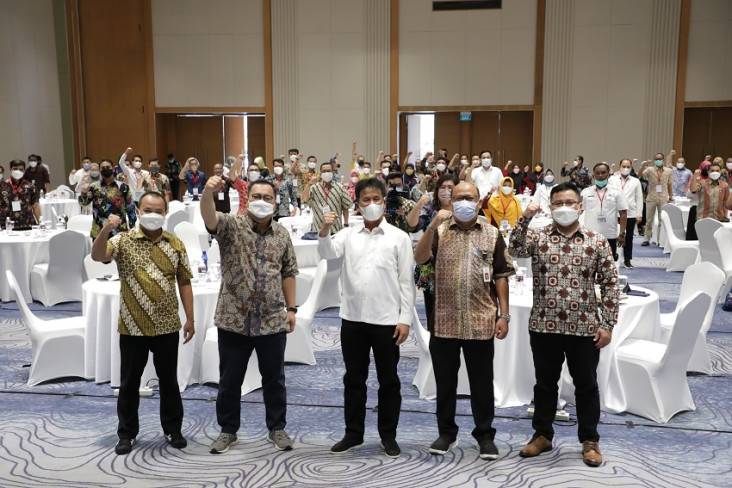 Pemerintah Ambil Langkah...