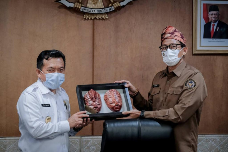 Kemenparekraf-Pemprov...