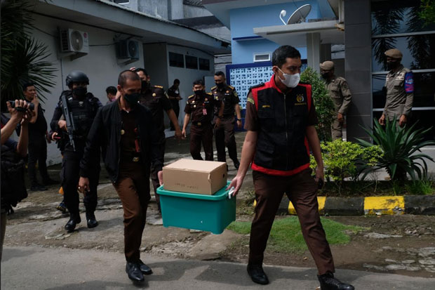 Kejati Diminta Tak Pandang...