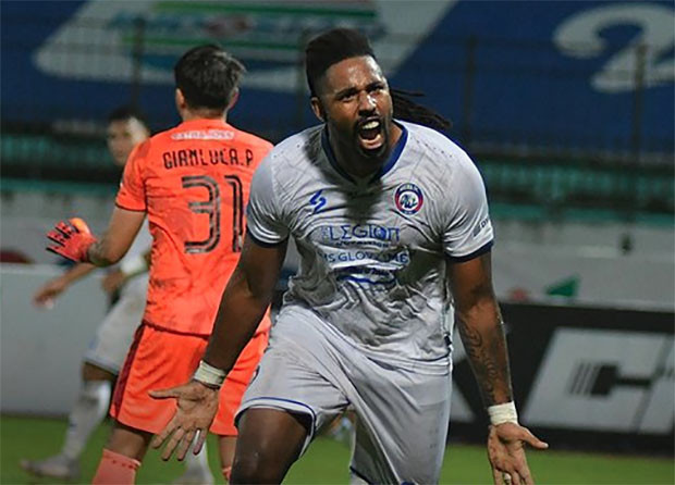 Hasil Borneo FC vs Arema:...