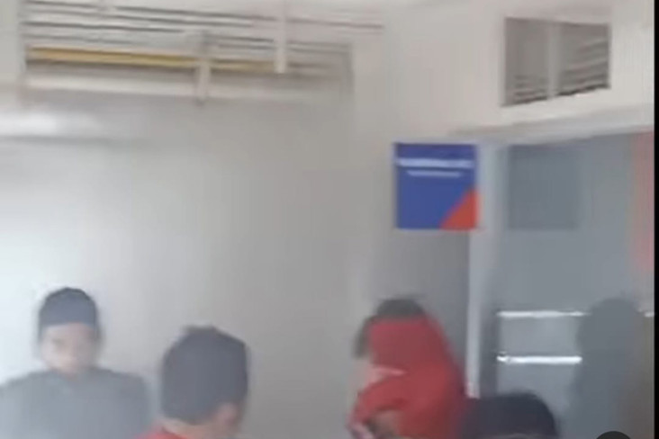 Pusat Perbelanjaan Blok...