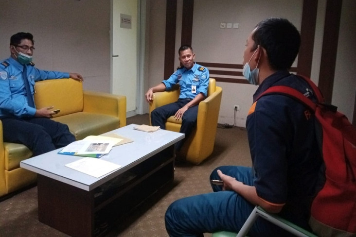 Cleaning Service Bandara...