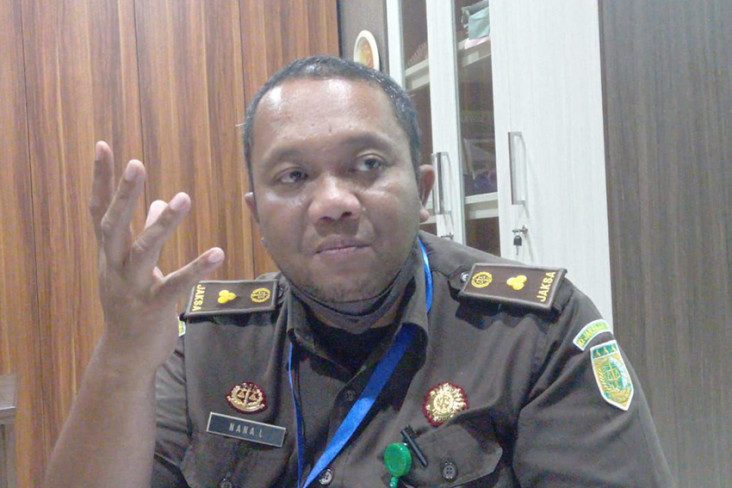 Kejari Tangerang Pertanyakan...