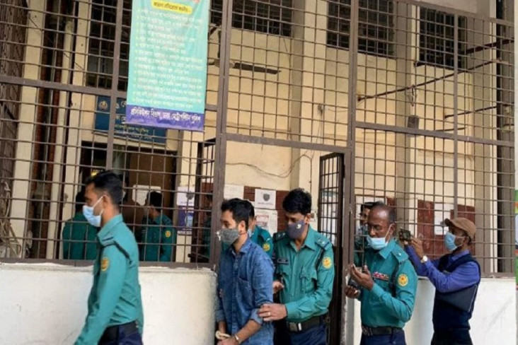 Habisi Mahasiswa Kritis...