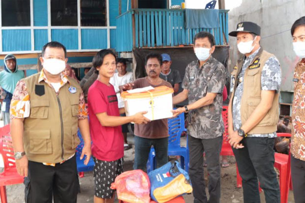 2 Rumah Terbakar di...