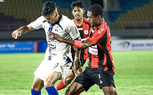 Hasil Persipura vs PSIS:...