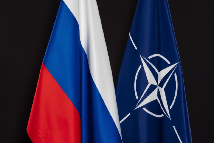 Rusia Desak NATO Tutup...