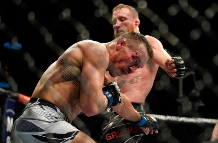 Michael Chandler Meregang...