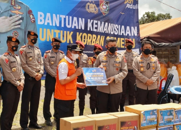 Kalemdiklat Polri Salurkan...