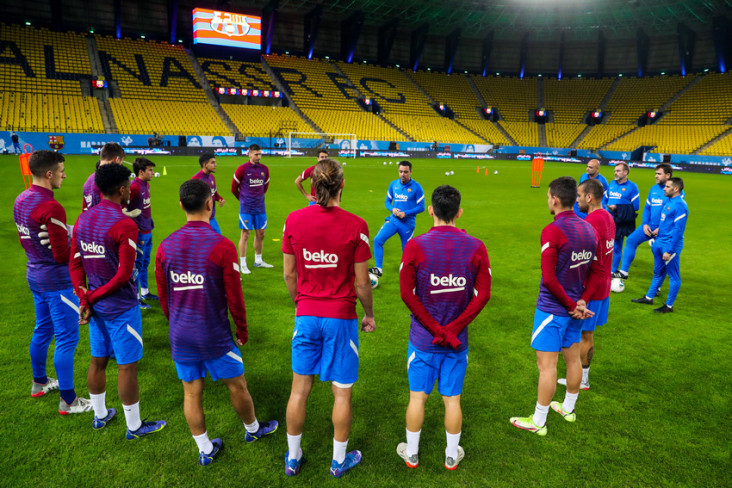Barcelona Hadapi Napoli...