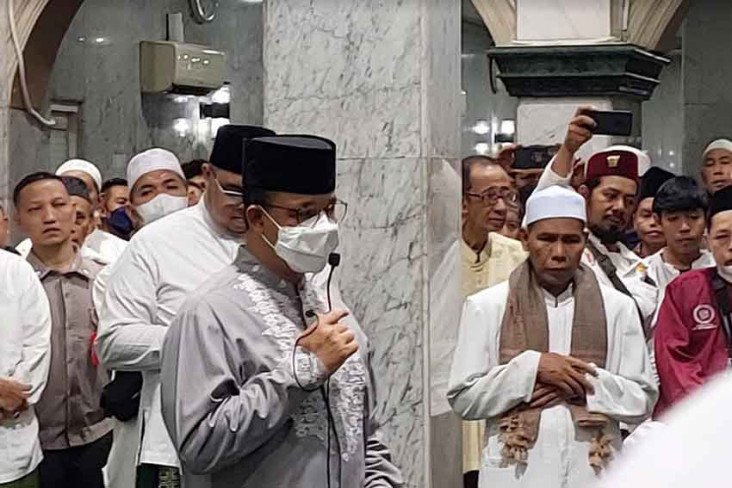 Anies: Haji Lulung Meninggalkan...