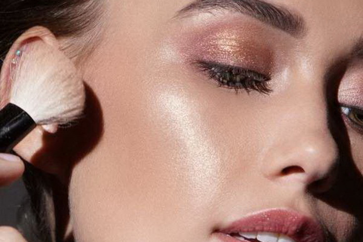 Tips Memilih Highlighter...