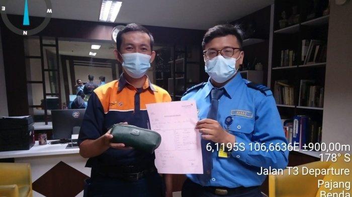 Cleaning Service Bandara...