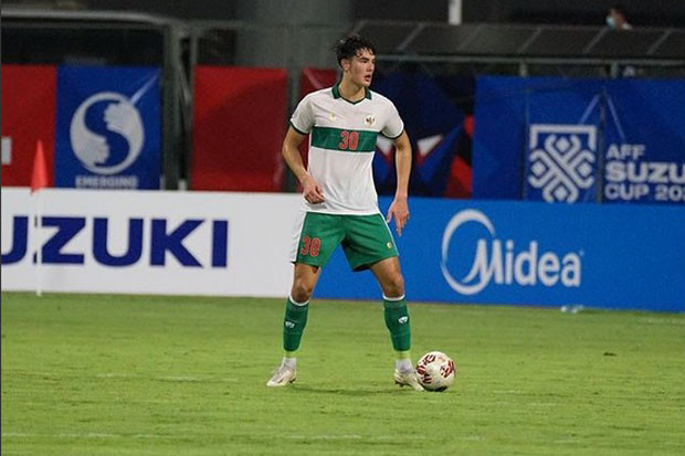 Elkan Baggott Punya...