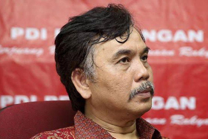 Syahganda Nainggolan...