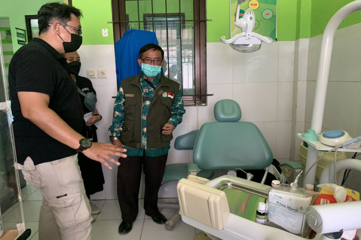 Terima Bantuan APD MNC...