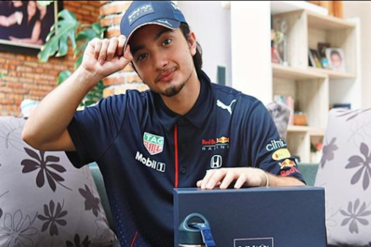 Sudah Banyak Tulis Lagu,...