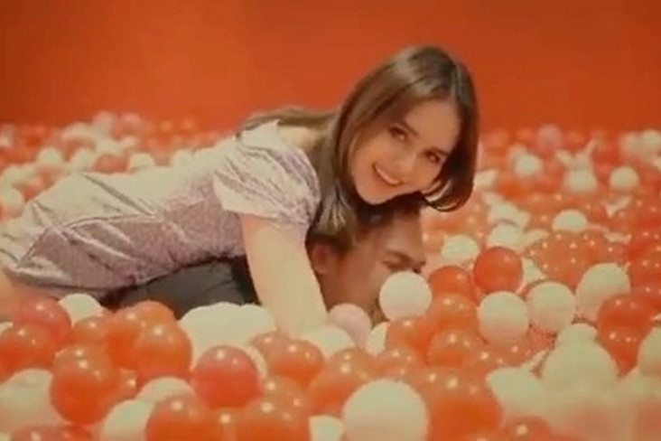 Sempat Bertemu, Keanu...