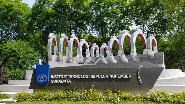 ITS Masuk 40 Kampus...
