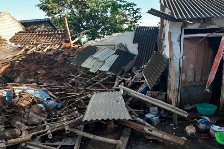 Gempa Bumi di Kamis...
