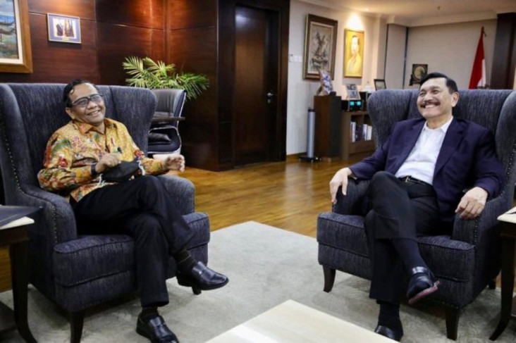 Unggah Foto Senyum Riang...