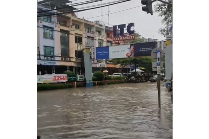 Diguyur Hujan 1 Jam,...