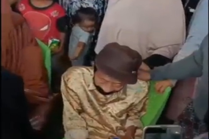Sadis! Anak Durhaka...