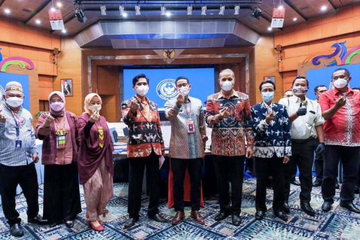 Sandiaga Dorong Sumba...