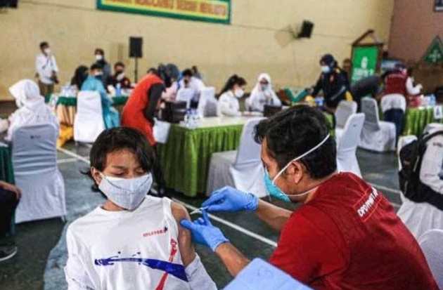 Laskar Pelangi Diwajibkan...