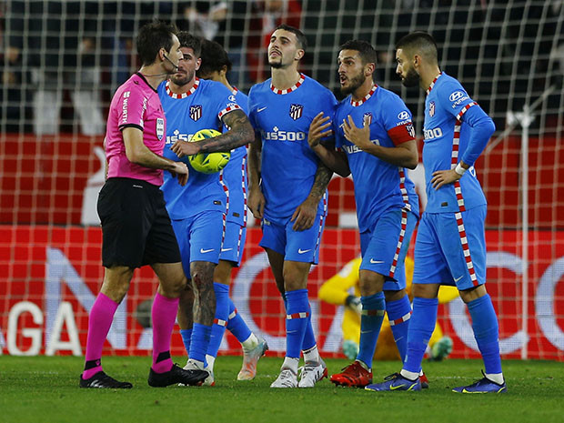 Hasil Sevilla vs Atletico...