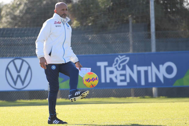 Jelang AC Milan vs Napoli:...