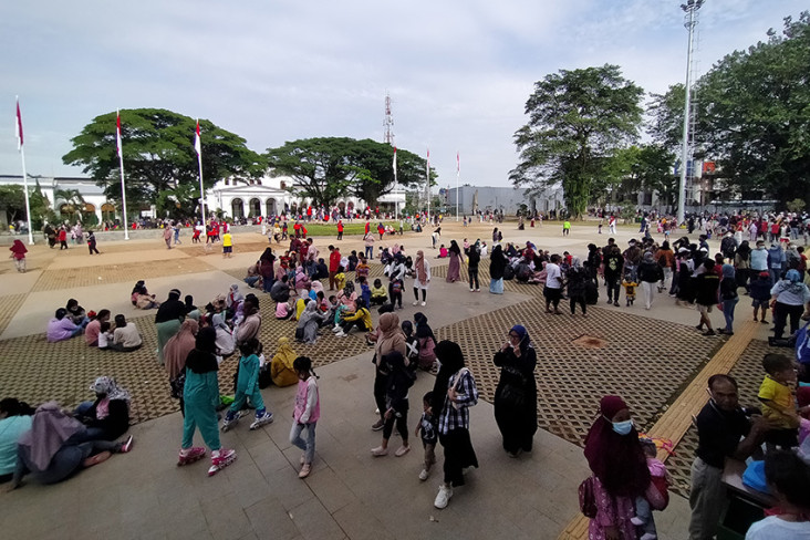 Baru Diresmikan Ridwan...