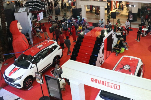 SPK Gebyar Toyota Tembus...
