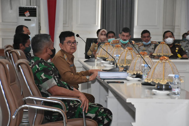 Wali Kota Palopo Evaluasi...