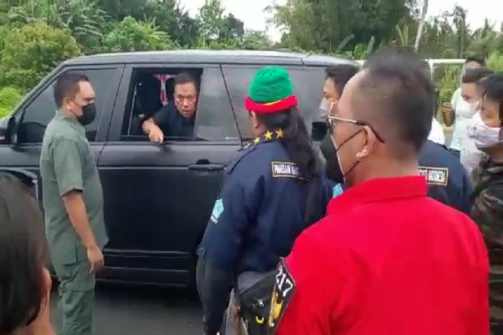 Gubernur Sulut Marah-marah...
