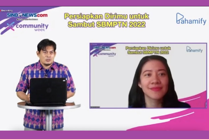 Bantu Persiapan Siswa...
