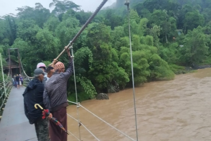 Pelajar Asal Cianjur...