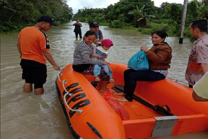 Tangani Bencana Banjir...