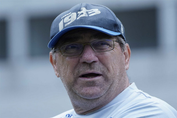 Pelatih Persib Ramal...