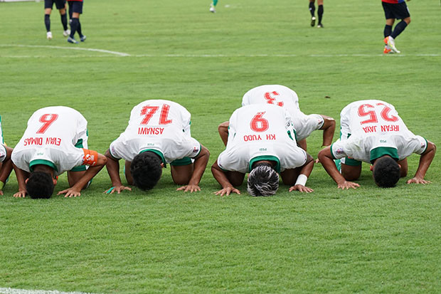 Singapura vs Indonesia...